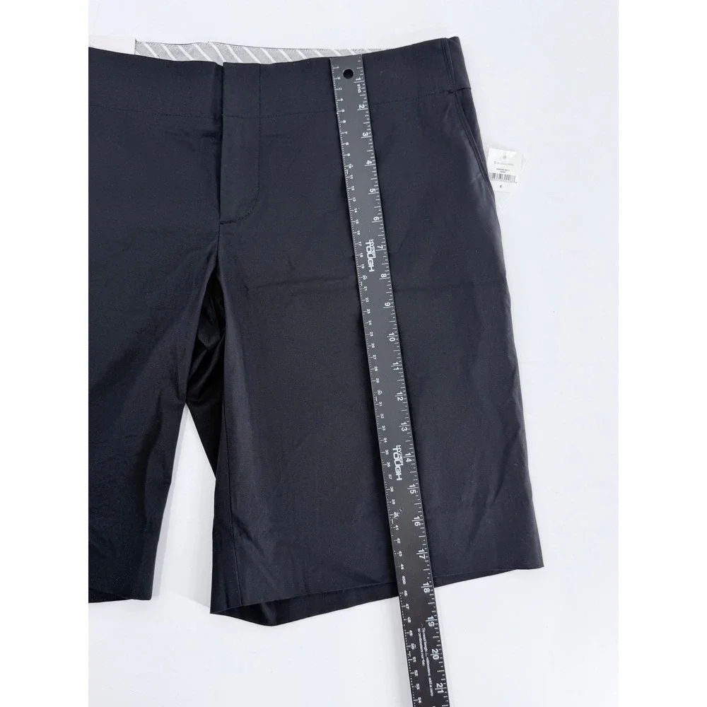 NWT Gap Womens Black Stretch Bermuda Shorts Sz 8 preppy minimalist modest basic